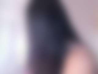 Live cam show with SamantaBrown - Drinking on SinfulBabes