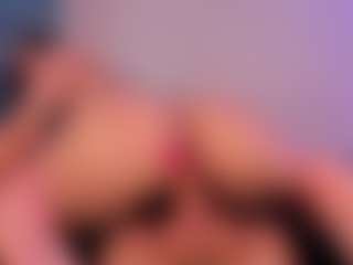 sweet-samaantha's Live Sex Cam Show