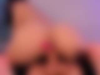 sweet-samaantha's Live Sex Cam Show