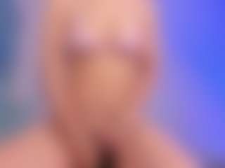sweet-samaantha's Live Sex Cam Show