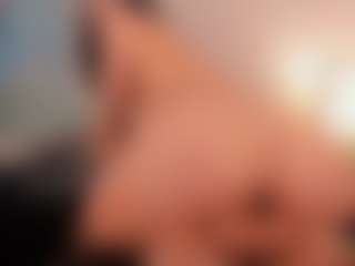 Live cam show with Samaantha - Athletic Strip on Hubzter Live