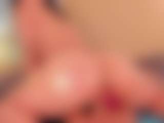 Live cam show with Samaantha - Big Ass on Soda Cam