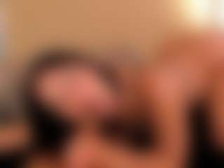 Live cam show with Samaantha - Public on liverealitysex.com