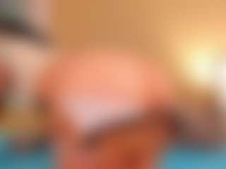 Live cam show with Samaantha - Dildo on Uber Horny