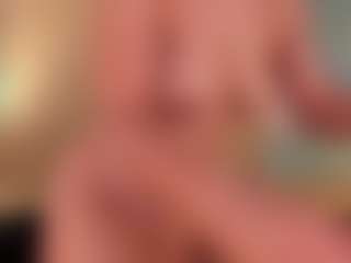 Live cam show with Samaantha - Blowjob on Uber Horny