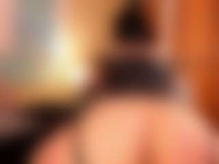 Live cam show with Samaantha - Flex on Camsoda