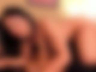 Live cam show with Samaantha - Moaning on CamwithHer