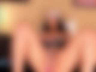Live cam show with Samaantha - Public Latina on live18s.com | colombia