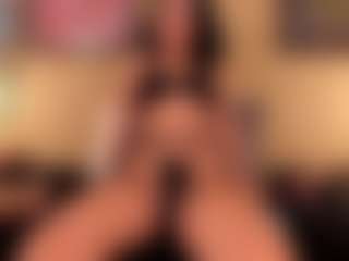 Live cam show with Samaantha - Toys on Camsoda