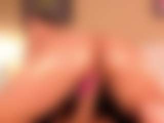 Samaantha's Live Sex Cam Show