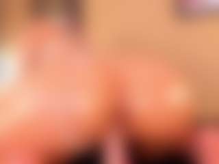 Live cam show with Samaantha - Blowjob on Camsoda