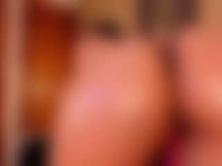 Spettacolo in cam dal vivo con Samaantha - Gamer Athletic su Camsoda