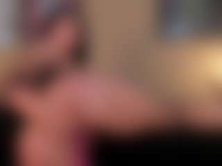 Samaantha's Live Sex Cam Show