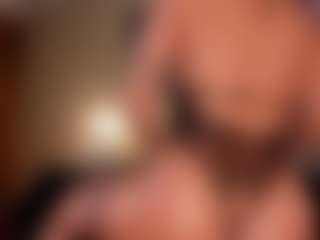 Live cam show with Samaantha - Smart on Stripli.com