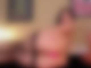Live cam show with Samaantha - Amateur Brown Hair on TottyGirls