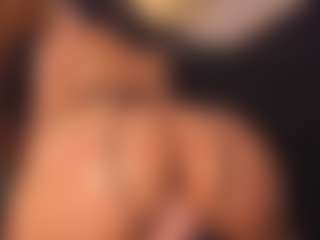 Live cam show with Samaantha - Lovense Brown Hair on TottyGirls