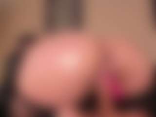 Live cam show with Samaantha - Anal Toys on Camming Site