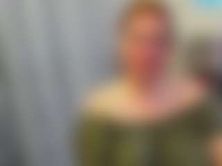 Live cam show with TinaTiSweet - Red Hair on Soda Cam
