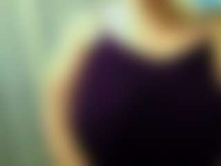Live cam show with TinaTiSweet - Middle Aged on studioflirtlive.com