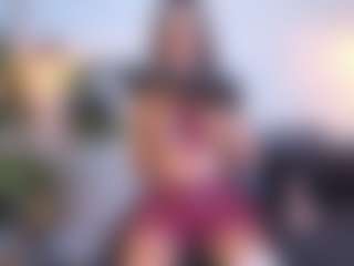 Live cam show with Candy Skinny - Ass Clapping on boobsie.com