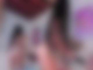 Live cam show with Candy Skinny - Bikini on sexylive.show