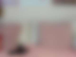 Candy Skinny's Live Sex Cam Show