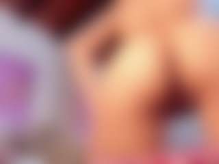Candy Skinny's Live Sex Cam Show