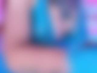Live cam show with dreamleah - Brown Eyes Red Hair on Milfs Live