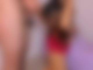 Giirls-Magic18's Live Sex Cam Show