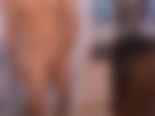 Giirls-Magic18's Live Sex Cam Show