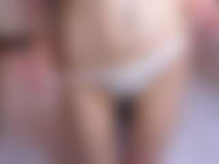 Live cam show with Dora - Ass Bouncing on Camsoda
