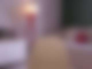 Live cam show with Dora - Athletic on Camsoda
