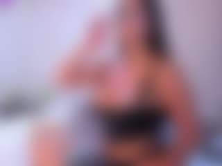 Luna-Taylorss's Live Sex Cam Show