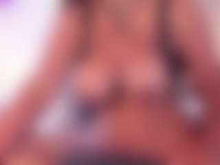 Luna-Taylorss's Live Sex Cam Show