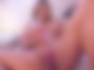 Luna-Taylorss's Live Sex Cam Show