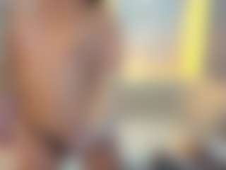 Live cam show with Roxane-Luxeh - Domination on Dare Cams