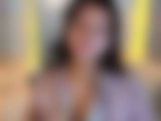 Roxane-Luxeh's Live Sex Cam Show