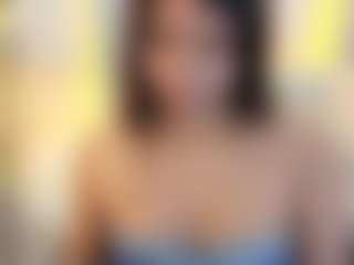 Roxane-Luxeh's Live Sex Cam Show
