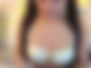 Roxane-Luxeh's Live Sex Cam Show