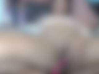 SamantharojasX's Live Sex Cam Show