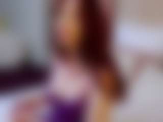 Live cam show with DaisyEmber - Shaved Pussy on livesuperchat.net