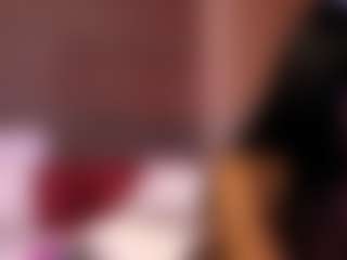 Live cam show with EllaLux - Double Penetration on Uber Horny