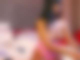Live cam show with EllaLux - Middle Aged on Streamer API