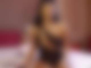 EllaLux's Live Sex Cam Show