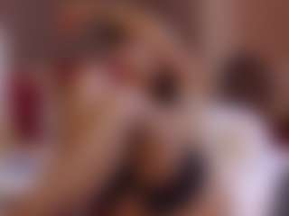 Live cam show with EllaLux - Double Penetration on Dolls Live
