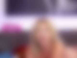 Live cam show with KaylinJan - Public Mature on hrnylive.com