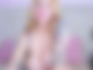 Live cam show with Loren - Young Adult on CamwithHer