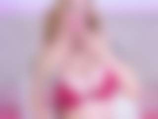 Live cam show with Loren - Fucking on liverealitysex.com