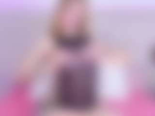 Live cam show with Loren - Blonde Hair on SpankPalCams