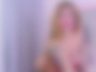 Live cam show with Loren - Big Tits Teen (18+) on Camming Site